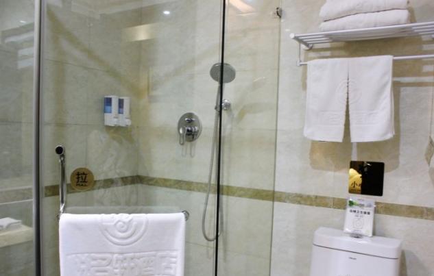 Jinan Yue Ming Xuan Hotel Luaran gambar